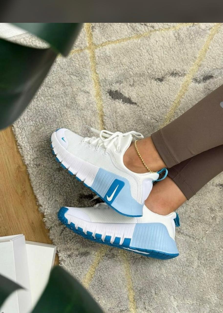 NIKE FREE SPORT - DAMA - Mi tienda