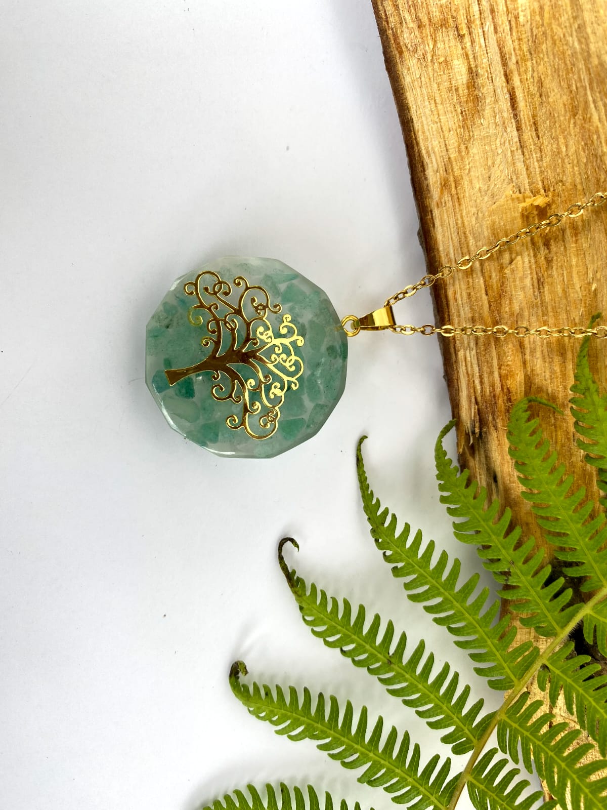 ORGONITA ÁRBOL DE LA VIDA CON CUARZOS - Mi tienda